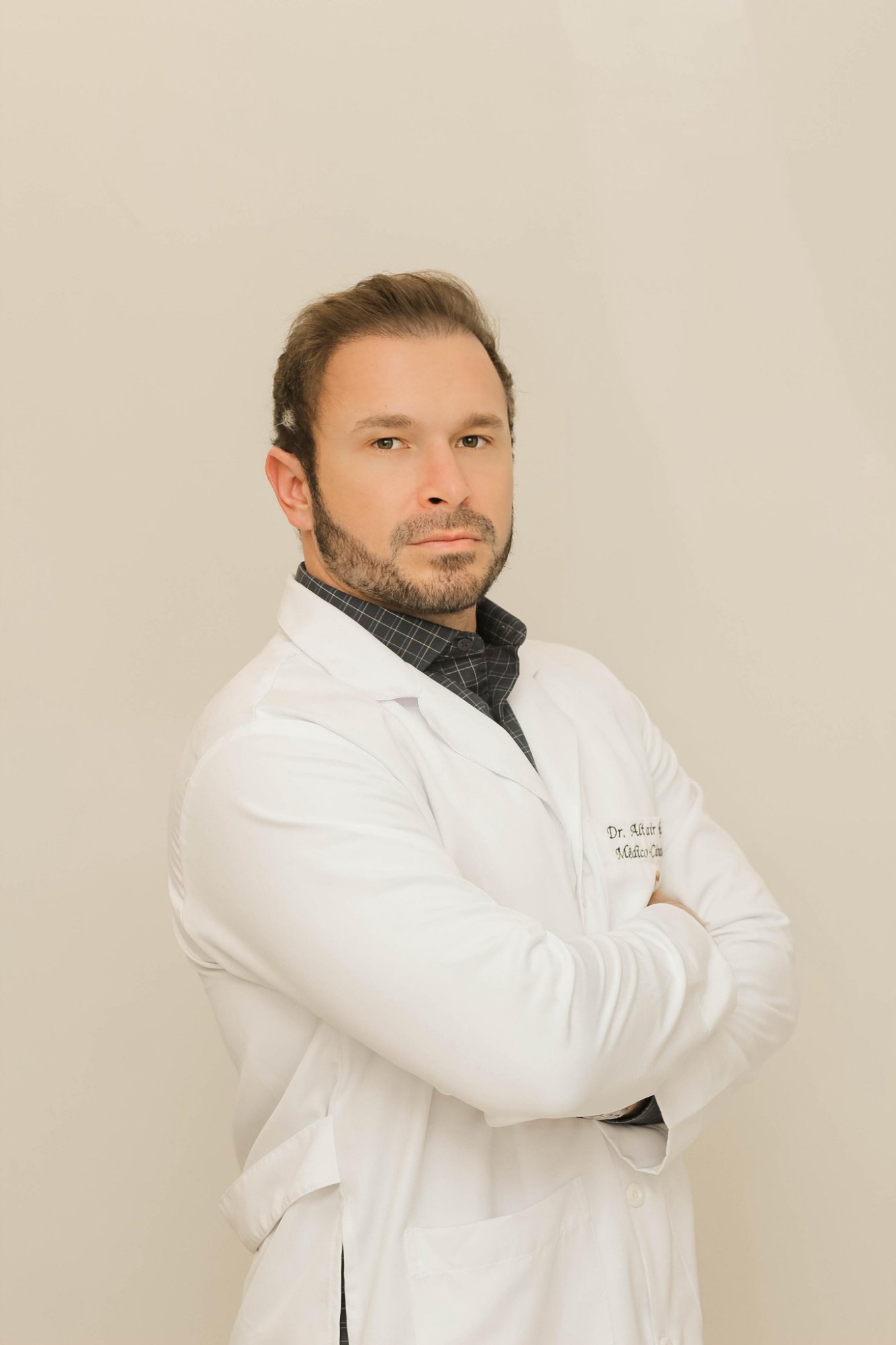 Dr. Altair Seemann Jr. — Cirurgião Geral em Joinville/SC
